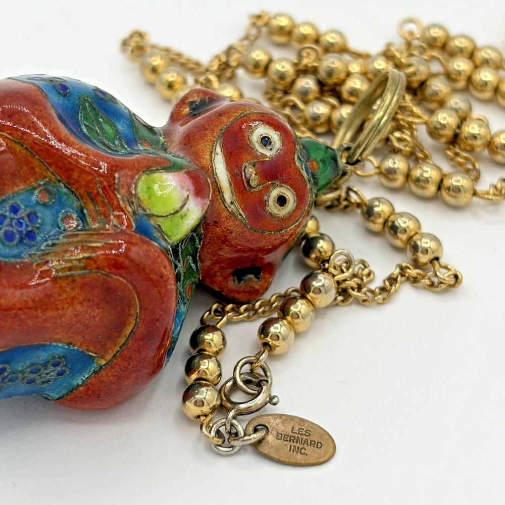 Vintage Les Bernard Cloisonne Enamel Monkey Peach Pendant Necklace Gold Tone - Picture 2 of 7